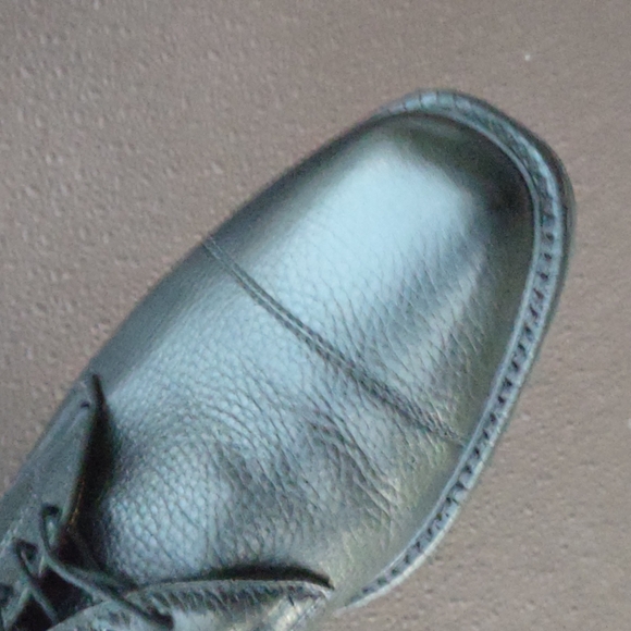 Allen Edmonds Black Leather Oxfords main image 14